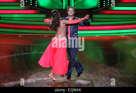 Paul Janke, Ekaterina Leonova on German RTL TV show 'Let's Dance' at Coloneum TV studios.  Where: Cologne, Germany When: 12 Apr 2013 Stock Photo