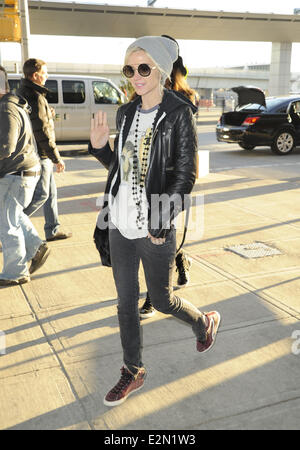 Ashlee Simpson arrives at John F. Kennedy International Airport (JFK)  Featuring: Ashlee Simpson Where: New York City, New York, United States When: 07 Jan 2013 Stock Photo