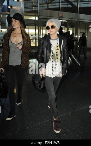 Ashlee Simpson arrives at John F. Kennedy International Airport (JFK)  Featuring: Ashlee Simpson Where: New York City, New York, United States When: 07 Jan 2013ENN.com Stock Photo