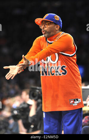 Celebrities courtside at the New York Knicks vs. Chicago Bulls game at