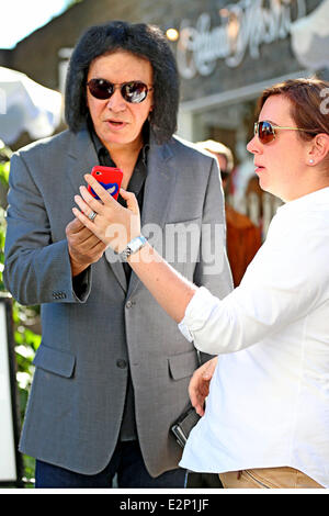 Gene Simmons exits The Ivy restaurant on Robertson Boulevard  Featuring: Gene Simmons Where: Los Angeles, California, United States When: 21 Jan 2013 Stock Photo