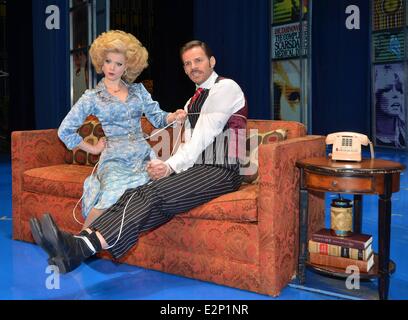 The cast of '9 to 5: The Musical' at a photocall to launch the show at The Bord Gais Energy Theatre  Featuring: Amy Lennox,Ben R Stock Photo