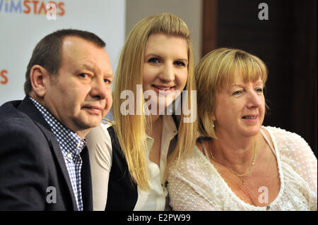 Rebecca Adlington announces her retirement from competitive swimming during a press conference held at the InterContinental West Stock Photo