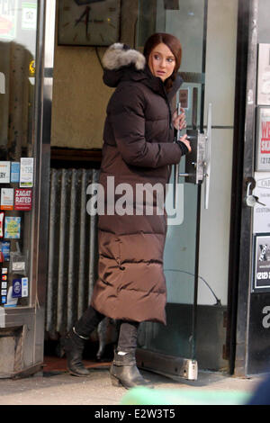 Shailene Woodley seen on the film set of  'The Amazing Spider-Man 2'  Featuring: Shailene Woodley Where: New York City, New York , United States When: 04 Mar 2013 Stock Photo