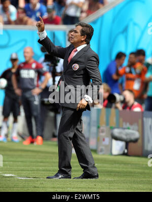 Recife, Brazil. 20th June, 2014. World Cup finals 2014. Group D match, Italy versus Costa Rica. Costa Rica coach Jorge Luis Pinto Credit:  Action Plus Sports/Alamy Live News Stock Photo