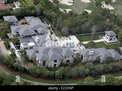 Aerial views of former NBA superstar Michael Jordan's new home in Florida. The recently completed luxury property boasts 11 bedrooms, a pool house and, of course, an athletics area complete with its own basketball court. The pad reportedly set Jordan back a cool USD 12,400,00 (GBP 8,200,000).  Featuring: Atmosphere Where: Jupiter, Florida, United States When: 18 Mar 2013 Stock Photo