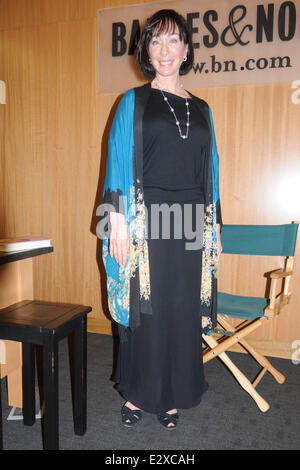 Sachi Parker signs her book 'Lucky Me: My Life With--and Without--My Mom, Shirley MacLaine' at Barnes and  Noble  Featuring: Sachi Parker Where: New York City, NY, United States When: 21 Mar 2013 Stock Photo