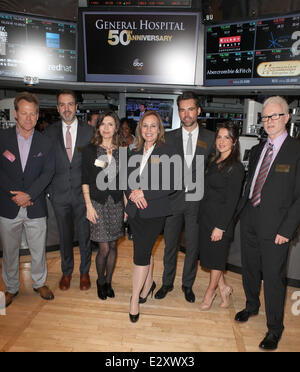 The cast of 'General Hospital' celebrates it's fiftieth anniversary by ringing the opening bell at the New York Stock Exchange  Featuring: Finola Hughes,Tony Geary,Kelly Monaco,Kin Shriner,Genie Francis Where: New York, New York, United States When: 01 Apr 2013 Stock Photo