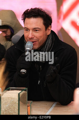 Rocco Dispirito attends the launch of Triscuit's new line of crackers 'Brown Rice Triscuit' in Times Square  Featuring: Rocco Dispirito Where: New York City, New York , United States When: 03 Apr 2013 Stock Photo