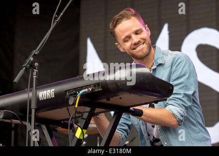 Dover, Delaware, USA. 21st June, 2014. MAX HERSHENOW of the band MS MR performs live at the 2014 Firefly Music Festival in Dover, Delaware Credit:  Daniel DeSlover/ZUMAPRESS.com/Alamy Live News Stock Photo