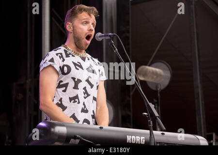 Dover, Delaware, USA. 21st June, 2014. MAX HERSHENOW of the band MS MR performs live at the 2014 Firefly Music Festival in Dover, Delaware Credit:  Daniel DeSlover/ZUMAPRESS.com/Alamy Live News Stock Photo