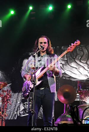 Rush Performing on the first night of Their 'Clockwork Angels' UK Tour at Manchester Arena  Featuring: Geddy Lee Where: Manchester, United Kingdom When: 22 May 2013 Stock Photo