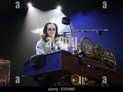 Rush Performing on the first night of Their 'Clockwork Angels' UK Tour at Manchester Arena  Featuring: Geddy Lee Where: Manchester, United Kingdom When: 22 May 2013 Stock Photo