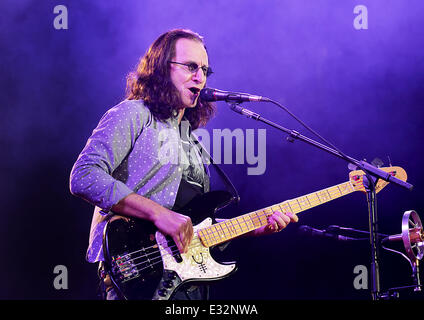 Rush Performing on the first night of Their 'Clockwork Angels' UK Tour at Manchester Arena  Featuring: Geddy Lee Where: Manchester, United Kingdom When: 22 May 2013 Stock Photo