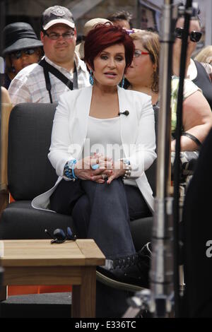 Sharon Osbourne on Extra! at the Grove talking about the Atkins Diet  Featuring: Sharon Osbourne Where: Los Angeles, California, United States When: 30 May 2013 Stock Photo