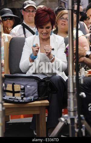 Sharon Osbourne on Extra! at the Grove talking about the Atkins Diet  Featuring: Sharon Osbourne Where: Los Angeles, California, United States When: 30 May 2013 Stock Photo