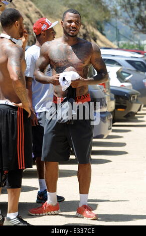 Gangster rapper The Game spotted at Runyon Canyon hiking trail in ...