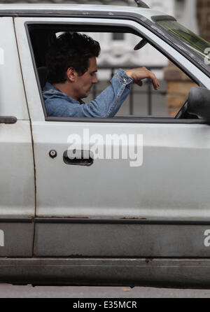 Kate Hudson, James Franco and Tom Wilkinson film scenes for the movie Good People in London  Featuring: James Franco Where: London, United Kingdom When: 03 Jul 2013 Stock Photo