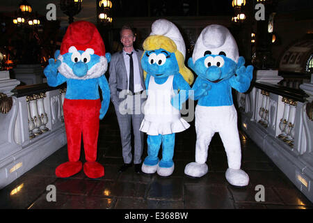 'The Smurfs 2' photocall at Eiffel Tower Bridge inside Paris Las Vegas Hotel  Featuring: Neil Patrick Harris,Smurfs Where: Las Vegas, NV, United States When: 12 Jul 2013 Stock Photo