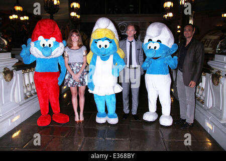 'The Smurfs 2' photocall at Eiffel Tower Bridge inside Paris Las Vegas Hotel  Featuring: Jayma Mays,Neil Patrick Harris,Hank Aza Stock Photo