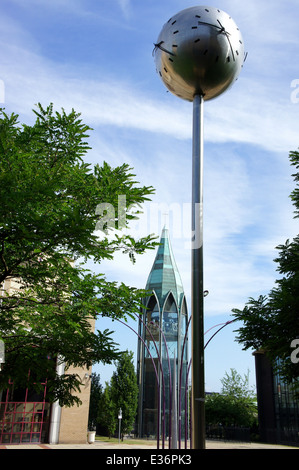 Basildon landmark round clock Stock Photo - Alamy