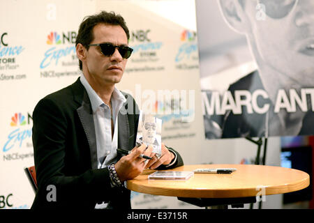 Latin musician Marc Anthony promtes his new album 3.0 at the NBC Experience store  Featuring: Marc Anthony Where: New York, NY, United States When: 23 Jul 2013 Stock Photo