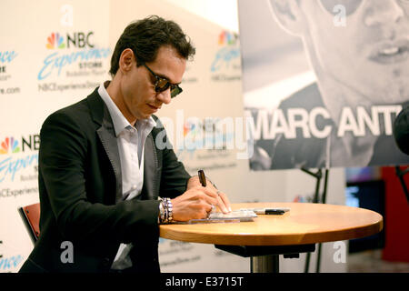 Latin musician Marc Anthony promtes his new album 3.0 at the NBC Experience store  Featuring: Marc Anthony Where: New York, NY, United States When: 23 Jul 2013 Stock Photo