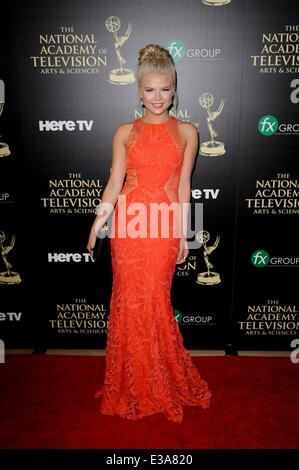 Beverly Hills, CA. 22nd June, 2014. Kelli Goss at arrivals for 2014 Daytime Emmy Awards - Arrivals 1, The Beverly Hilton Hotel, Beverly Hills, CA June 22, 2014. Credit:  Elizabeth Goodenough/Everett Collection/Alamy Live News Stock Photo