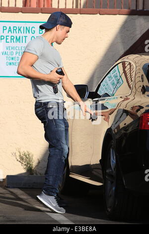 Derek hough seen leaving a dance studio.  Featuring: Derek Hough Where: Los Angeles, CA, United States When: 19 Sep 2013 Stock Photo