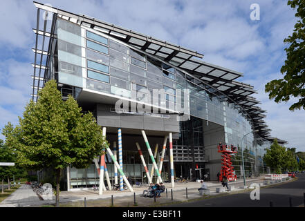 Potsdam, Germany. 23rd June, 2014. View of the Brandenburg Film Academy 'Konrad Wolf' in Potsdam, Germany, 23 June 2014. The Potsdam Academy of Film and Television (HFF) will become Germany's first film university. 60 years after its foundation it will then be given the name Film University Babelsberg Konrad Wolf. The renaming ceremony takes place on 08 July. Photo: RALF HIRSCHBERGER/dpa/Alamy Live News Stock Photo