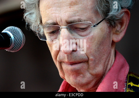 Leon Rosselson - English singer songwriter and children's author Stock Photo