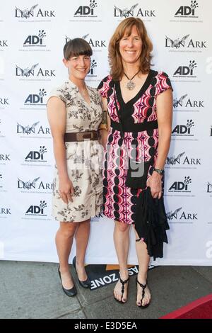 Mill Valley Film Festival is host to the US premiere of Lion Ark on October 5th, at the CinéArts Sequoia Theatre, with a special introduction by actress Jorja Fox who appears in the film.  Featuring: Gina Kinsley,Colleen Kinsley Where: San Francisco, CA, United States When: 06 Oct 2013 Stock Photo