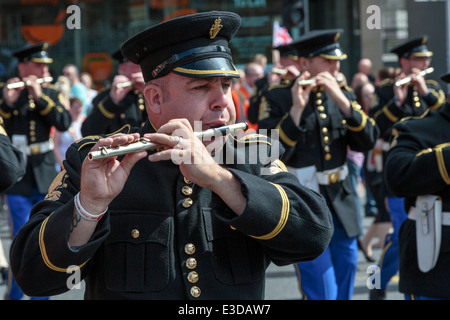 A flute band in an Orange Order parade in Edinburgh in support of the ...