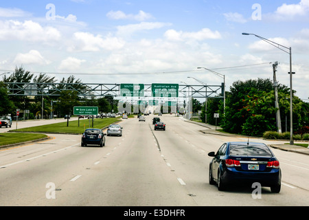 Overhead Sign to South on 98 /80 towards Palm Beach Airport in Florida Stock Photo