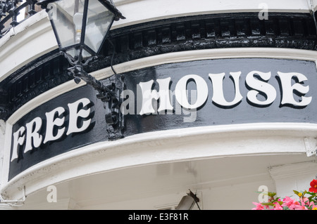 Sign on a pub advertising that it is a 'Free House' Stock Photo