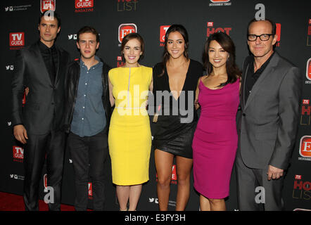 TV Guide Magazine Annual Hot List Party Held at The Emerson Theatre Featuring: Brett Dalton,Iain De Caestecker,Elizabeth Henstridge,Chloe Bennet,Ming-Na Wen,Clark Gregg Where: Hollywood California United States When: 04 Nov 2013 Stock Photo