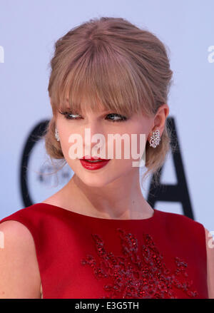 47th Annual CMA Awards Red Carpet at the Bridgestone Arena in Nashville, TN  Featuring: Taylor Swift Where: Nashville, Tennessee, United States When: 07 Nov 2013 Stock Photo