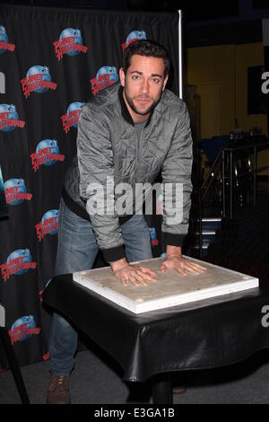 PH Presents Zachary Levi Promotes His Starring Role As Fandral in Marvel's Thor, The Dark World with A handprint Ceremony  Featuring: Zachary Levi Where: NYC, New York, United States When: 08 Nov 2013 Stock Photo