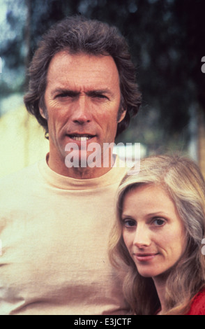 ANY WHICH WAY YOU CAN SONDRA LOCKE, CLINT EASTWOOD Date: 1980 Stock ...