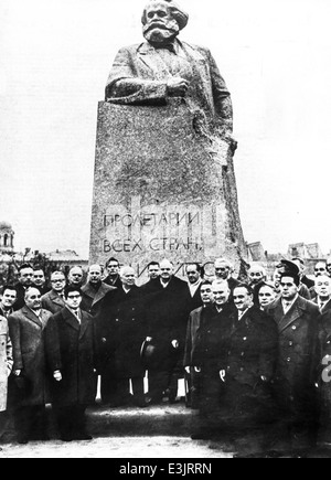 communist party leader at marx's statue in moscow Stock Photo