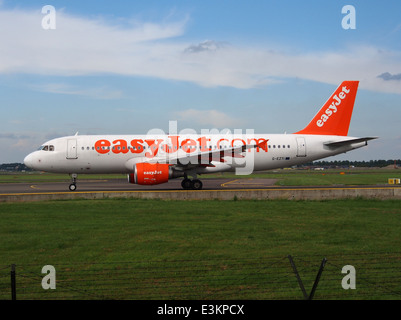 G-EZTI Airbus A320-214 easyJet taxiing at Schiphol (AMS - EHAM), The Netherlands, 18may2014, pic-3 Stock Photo