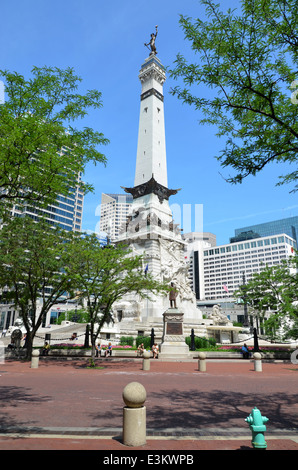 INDIANAPOLIS - JUNE 16: The Indiana Soldiers' and Sailors' Monument shown June 16, 2014, is at the center of Monument Circle in Stock Photo