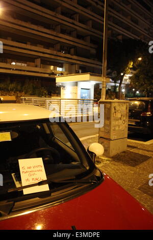 Rome, Italy 24th June 2014 Romantic message left on a car window by an admirer 'I saw you parking here. I like you'  Credit:  Gari Wyn Williams/Alamy Live News Stock Photo