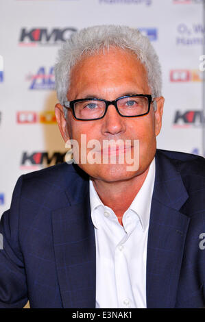 Hamburg, Germany. 25th June, 2014. Bernd Bönte during a press conference at O2 World in Hamburg, Germany, 25 June 2014. Klitschko will compete to defend his title against Pulev in an IBF World Championship fight on 06 September 2014./picture alliance Credit:  dpa/Alamy Live News Stock Photo