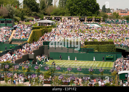 Wimbledon Tennis championships, matches, courts and crowds, All England Lawn Tennis Club, Wimbledon, London SW19 UK Stock Photo