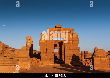 Avenue of Rams and Temple of Amun-Ra, Naqa, northern Sudan Stock Photo