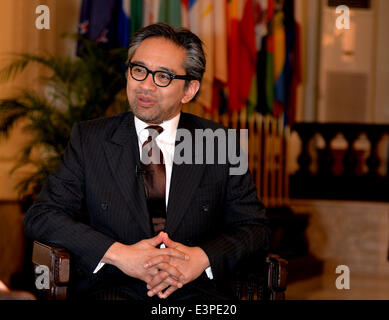 Jakarta, Indonesia. 25th June, 2014. Indonesia's Minister of Foreign Affairs Marty Natalegawa receives interviews by reporters from China's Xinhua News Agency in Jakarta, Indonesia, June 25, 2014. © He Changshan/Xinhua/Alamy Live News Stock Photo