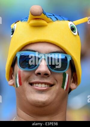 Natal, Brazil. 24th June, 2014. An Italy's fan poses before a Group D match between Italy and Uruguay of 2014 FIFA World Cup at the Estadio das Dunas Stadium in Natal, Brazil, June 24, 2014. © Guo Yong/Xinhua/Alamy Live News Stock Photo