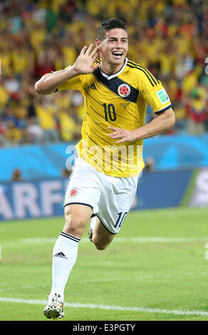 (140624) -- CUIABA, June 24, 2014 (Xinhua) -- Colombia's James Rodriguez celebrates the goal during a Group C match between Japan and Colombia of 2014 FIFA World Cup at the Arena Pantanal Stadium in Cuiaba, Brazil, June 24, 2014. (Xinhua/Li Ming) Stock Photo