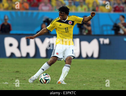 Cuiaba, Brazil. 24th June, 2014. World Cup finals 2014. Japan v Colombia. Cuadrado in action for Columbia © Action Plus Sports/Alamy Live News Stock Photo